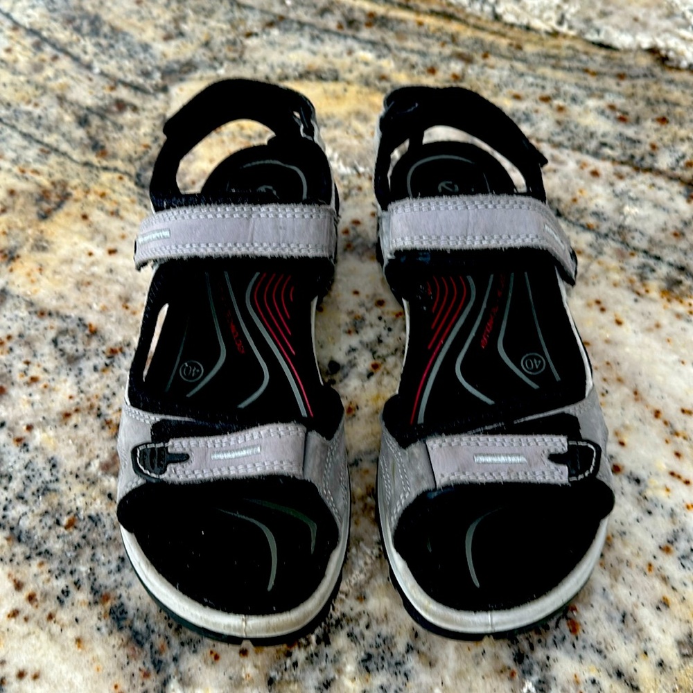 Women’s Ecco Sandals